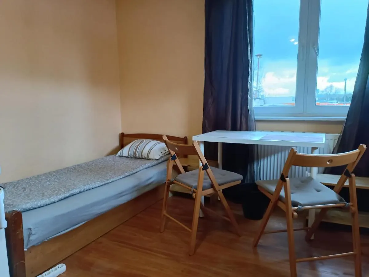 Hostel Sunrise Liwska ワルシャワ